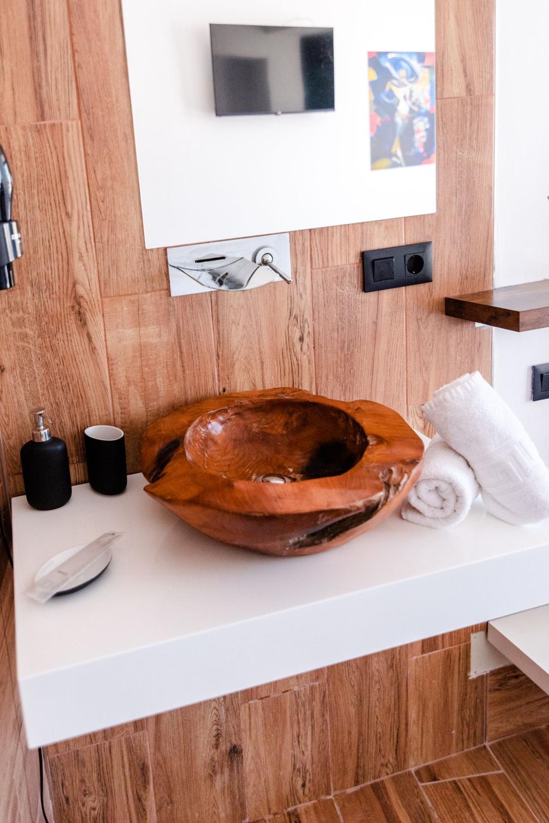 WhatsApp Image 2025-12-23 at 13.39.24 (4)