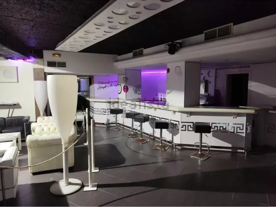 Discotheek van 500 m² ter overname in Puerto Marina, Benalmádena – foto 4