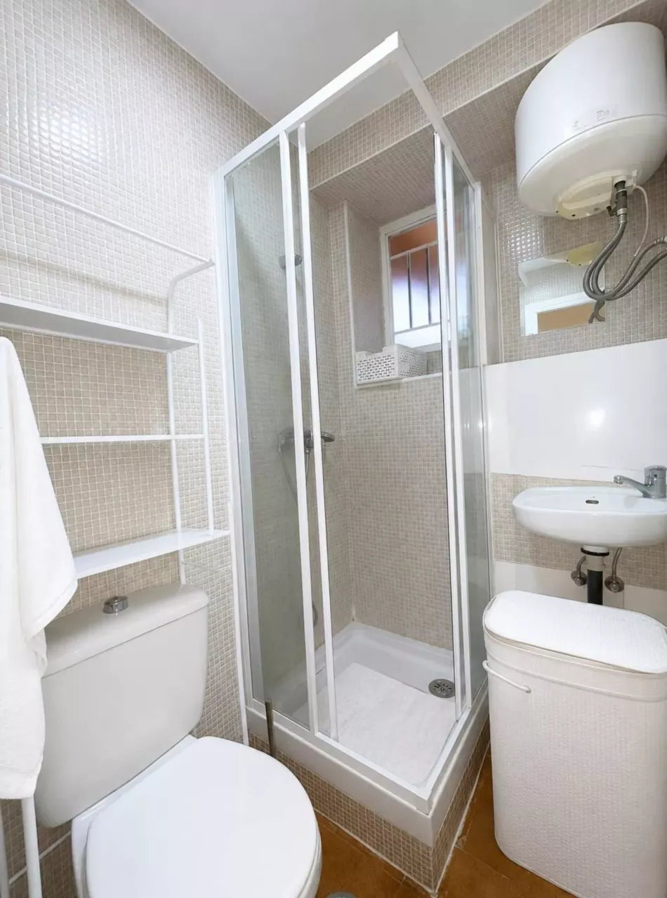 Studio met aparte slaapkamer te koop in Montemar Bajo, Torremolinos – foto 7